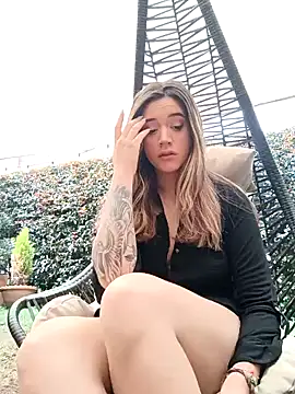 maliciaworld online show from January 11, 2025, 6:33 pm