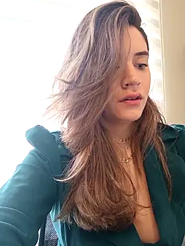 maliciaworld online show from February 27, 2025, 5:04 pm