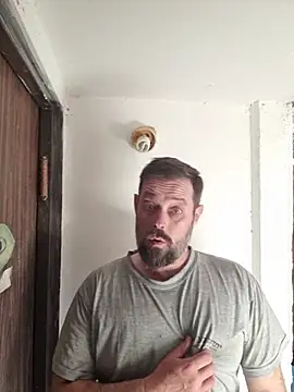 zefside42 online show from November 23, 2025, 12:49 pm