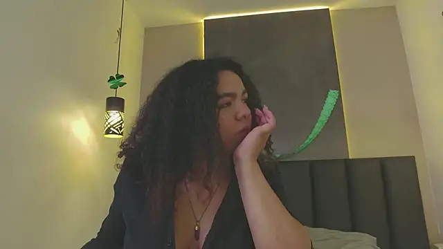 memphiswilliam online show from March 19, 2025, 3:52 am