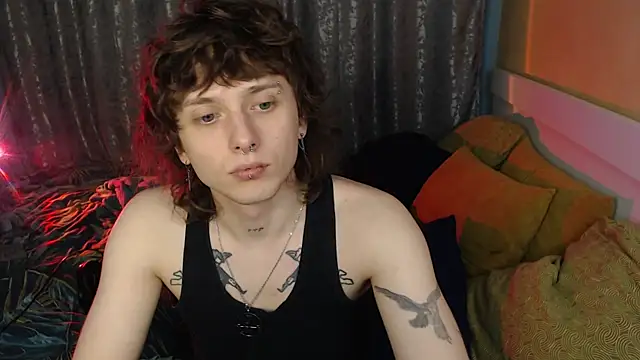 axxxturel online show from December 2, 2025, 11:11 pm