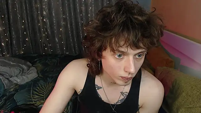 axxxturel online show from December 21, 2025, 6:48 pm