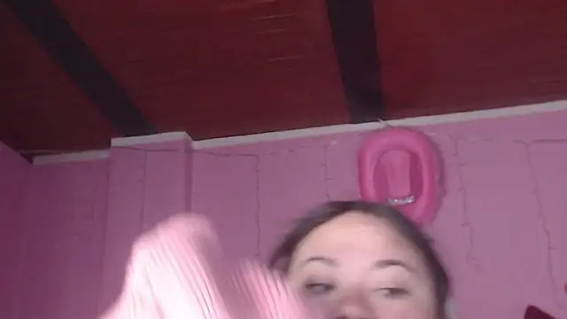 NikkiRous  online show from March 3, 2025, 12:37 pm