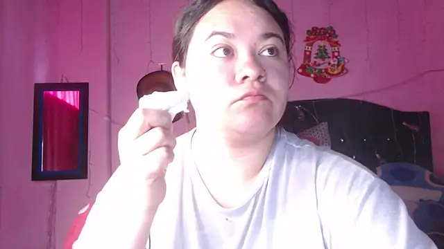 NikkiRous  online show from October 18, 2025, 12:39 pm