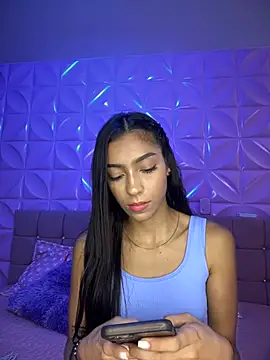 Ema azel online show from December 6, 2024, 2:06 pm