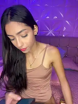 Ema azel online show from December 19, 2024, 1:51 pm