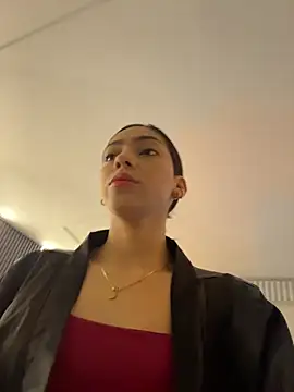 Ema azel online show from January 8, 2026, 1:46 pm