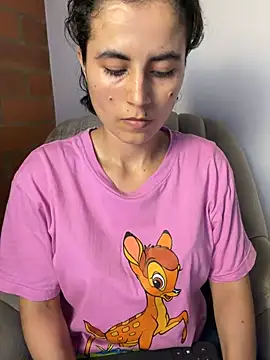 kanela3434 online show from April 5, 2026, 8:39 pm