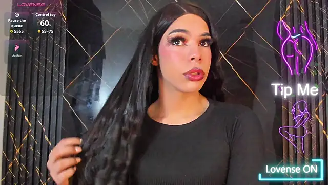 Snapshot of Giorgina_Parado chatting on October 25, 2025, 4:20 am Giorgina Parado online show from October 25, 2025, 4:20 am