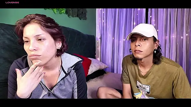 KokoAndRin online show from January 13, 2026, 9:42 pm