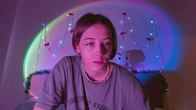 MelodyElf online show from January 22, 2025, 2:56 pm