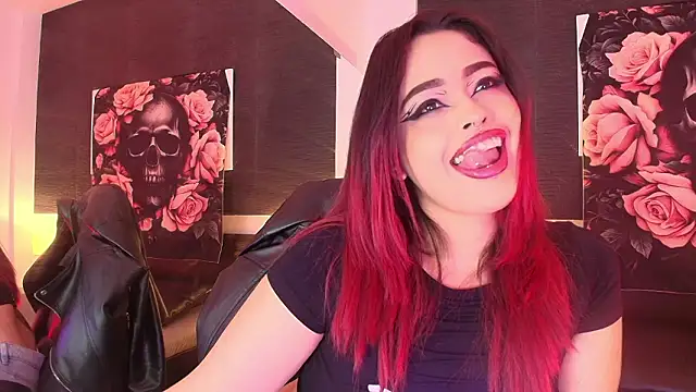 EvaaFoxxy1 online show from February 9, 2026, 11:58 am