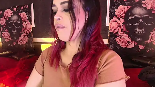 EvaaFoxxy1 online show from April 5, 2026, 12:02 pm