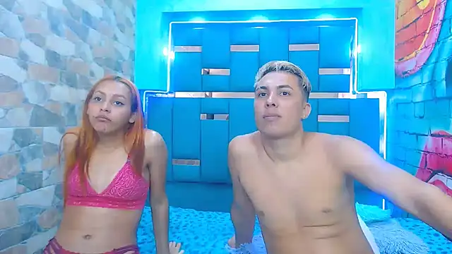 tommyxpamela77 online show from January 24, 2025, 12:52 pm