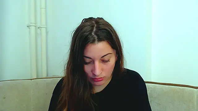 Helen Adams  online show from January 20, 2025, 1:21 pm