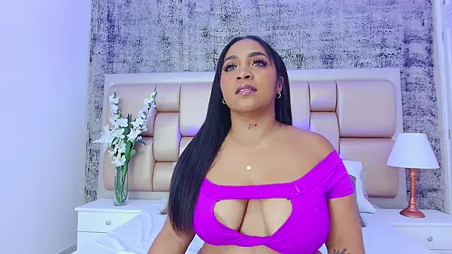 Snapshot of KateVenegas chatting on January 29, 2025, 8:04 pm KateVenegas online show from January 29, 2025, 8:04 pm