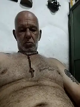 Snapshot of FabiQuilmes chatting on March 3, 2026, 4:57 pm FabiQuilmes online show from March 3, 2026, 4:57 pm