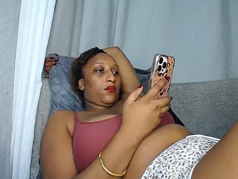 Snapshot of CarlaBeckky chatting on March 25, 2026, 4:35 pm CarlaBeckky online show from March 25, 2026, 4:35 pm