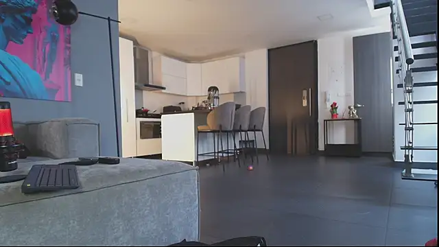 milaivanova online show from February 17, 2025, 1:21 pm