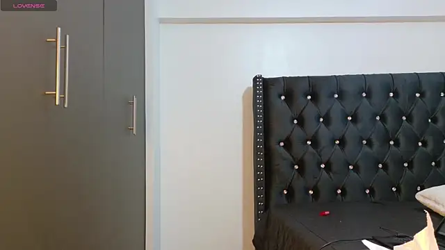 online bestie online show from February 10, 2025, 8:42 am