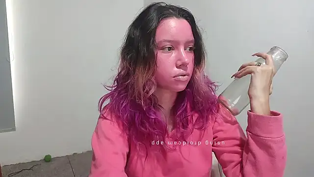 WandaDoll online show from January 9, 2026, 12:19 pm