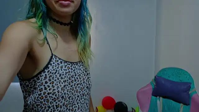 WandaDoll online show from February 21, 2026, 12:17 pm