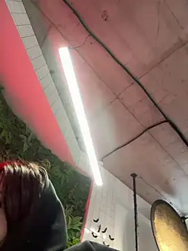 Snapshot of BabeRainbow chatting on February 9, 2025, 9:26 am BabeRainbow online show from February 9, 2025, 9:26 am