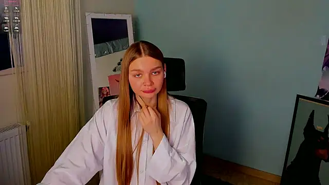 Molly sweetie online show from January 22, 2025, 10:07 am