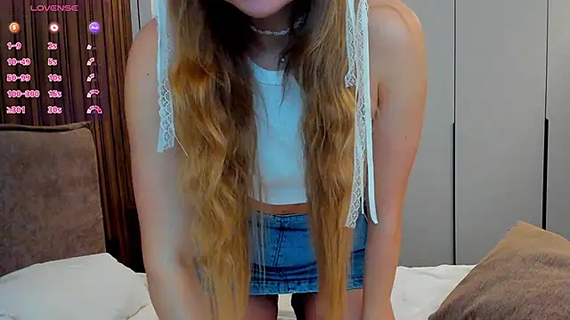 Molly sweetie online show from November 11, 2025, 7:19 am