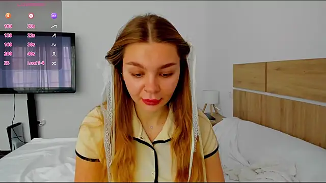 Molly sweetie online show from February 28, 2026, 7:09 am