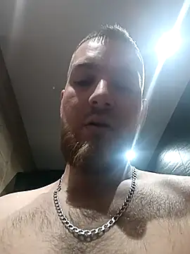 Sweet bear69 online show from April 13, 2026, 10:04 pm