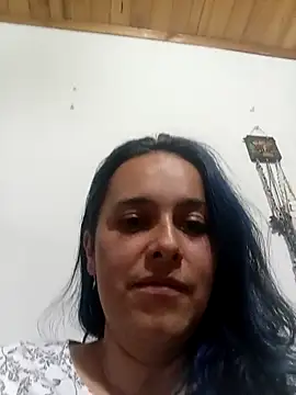 Snapshot of MagicStephany_ chatting on February 13, 2026, 2:40 am MagicStephany online show from February 13, 2026, 2:40 am