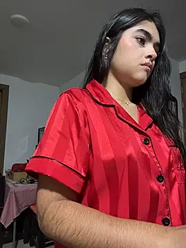 GiselOrtiz online show from April 12, 2026, 9:58 am