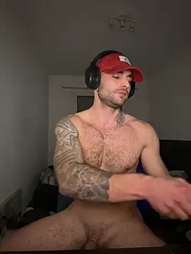 Snapshot of itsmehoneyhm chatting on December 12, 2024, 12:59 am itsmehoneyhm online show from December 12, 2024, 12:59 am