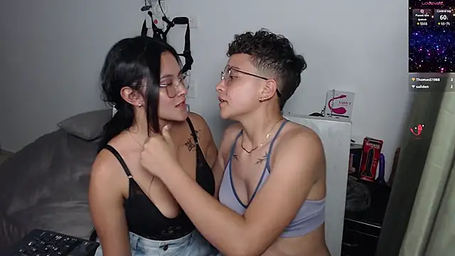 Snapshot of Antonella_Cruz02 chatting on March 12, 2025, 12:42 am Antonella Cruz02 online show from March 12, 2025, 12:42 am