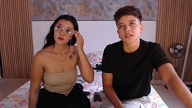 Snapshot of Antonella_Cruz02 chatting on October 9, 2025, 1:53 pm Antonella Cruz02 online show from October 9, 2025, 1:53 pm