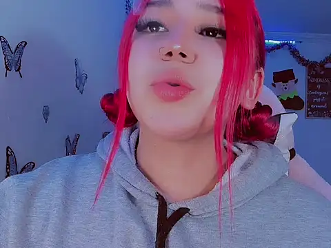 madisonx17 online show from January 16, 2026, 8:35 pm