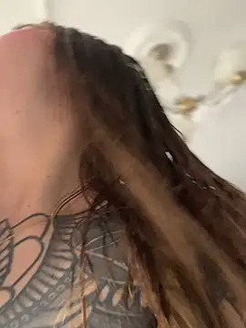 ValerieHilton online show from February 12, 2025, 9:43 pm