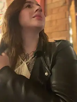 ValerieHilton online show from February 17, 2025, 1:04 am