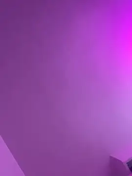 ValerieHilton online show from January 14, 2026, 9:42 pm