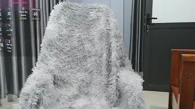 Yii-Ser online show from March 8, 2026, 4:55 pm