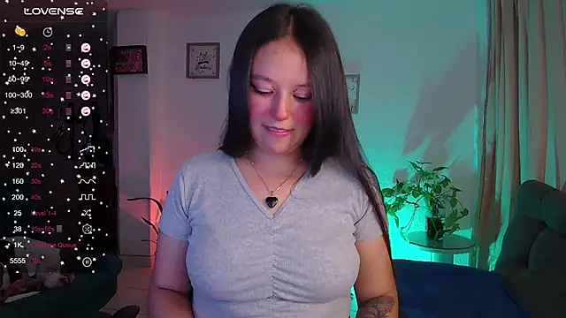 Snapshot of Lexie_Thompson10 chatting on February 7, 2025, 3:34 am Lexie Thompson10 online show from February 7, 2025, 3:34 am