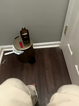 funnynessa69 online show from November 3, 2025, 2:57 am