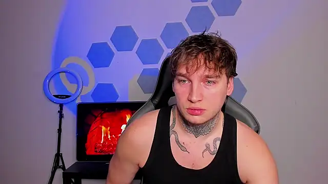 Chris Tyson online show from November 1, 2025, 10:12 pm