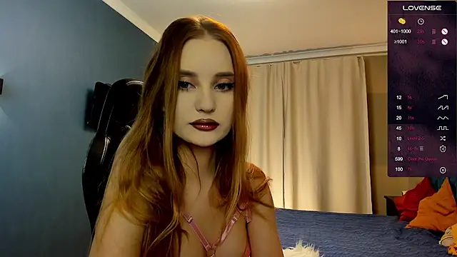 Ria Woodss online show from March 17, 2025, 6:42 pm