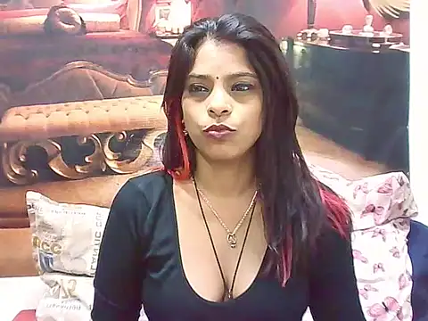 IndianSexyAss online show from February 6, 2025, 9:17 pm