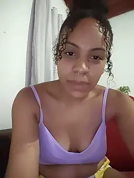 Julia Pretinha online show from November 7, 2025, 2:22 am