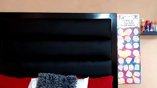 Snapshot of LongPussyLipsxx chatting on January 26, 2025, 9:51 am LongPussyLipsxx online show from January 26, 2025, 9:51 am