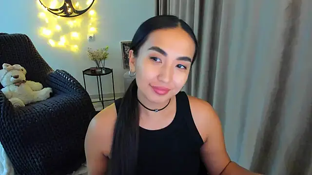 worldofkim online show from February 1, 2026, 8:07 pm