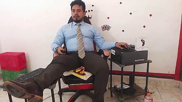 KalethBigDick online show from February 9, 2026, 3:05 pm